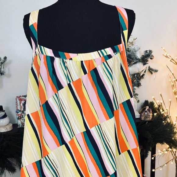 CAbi Skip Halter Tank - Picture 3 of 11